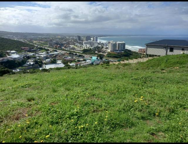 LAND FOR SALE IN MOSSEL BAY EXT 26